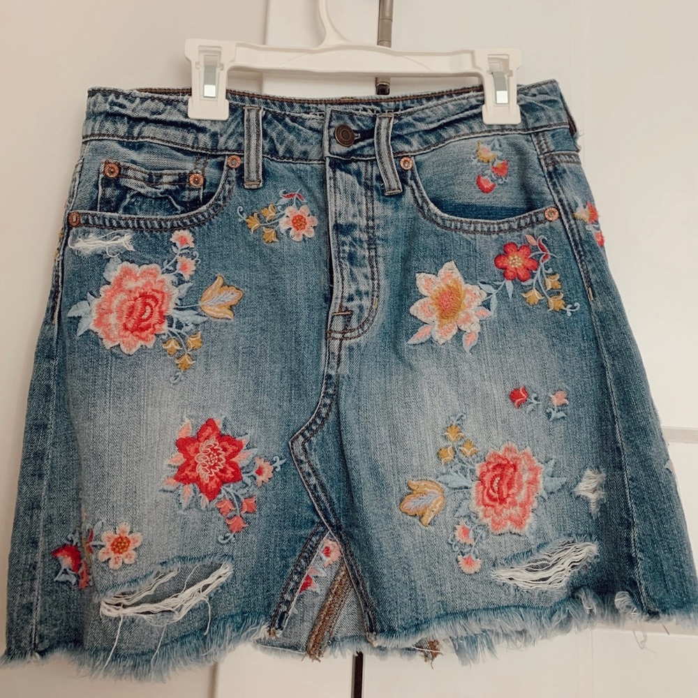 American Eagle Skirt